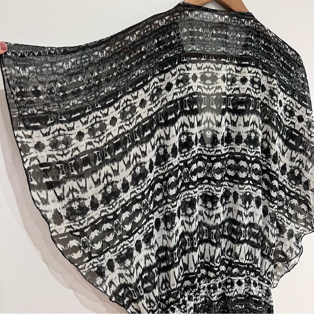 Badgley Mischka Black and White Beaded Oversized V-neck Swim Coverup Top, Small - Picture 9 of 11